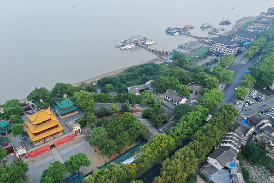 https://pic134.huitu.com/pic/20191202/903_20191202093640476020_0.jpg